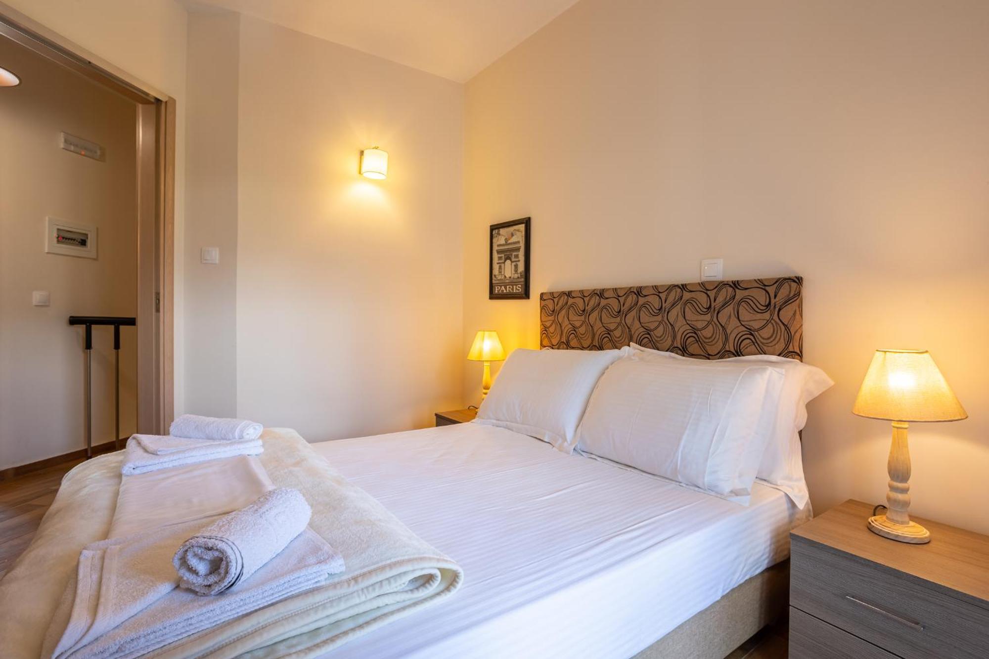 Avia Blue Maisonettes - Messinia Gulf Retreat 外观 照片