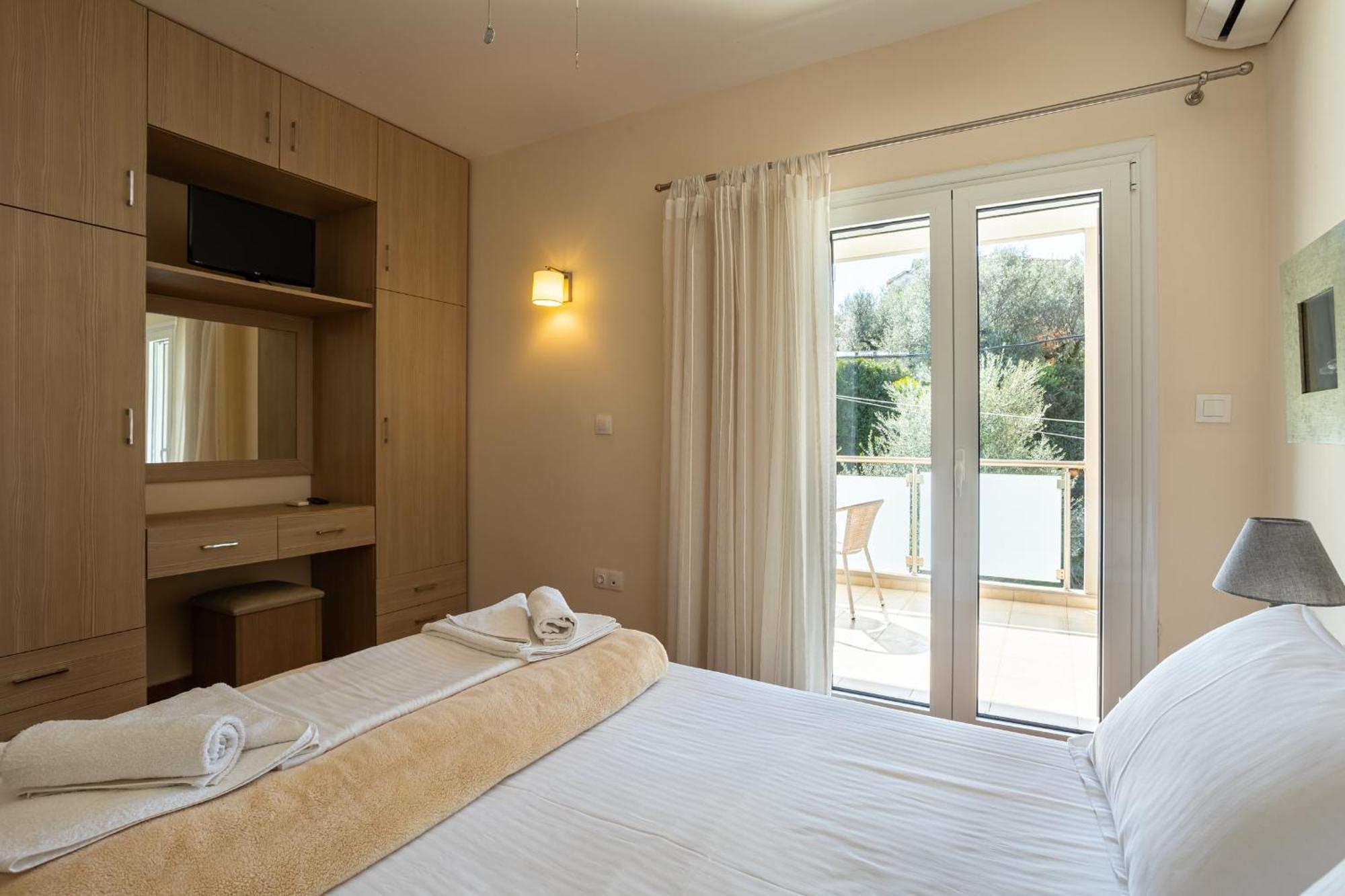 Avia Blue Maisonettes - Messinia Gulf Retreat 外观 照片